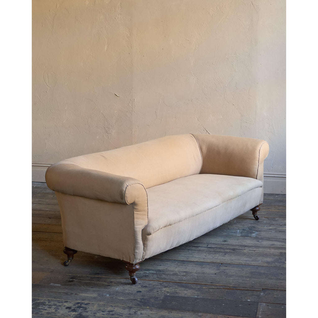 A 19th Century Chesterfield Sofa-Antique Seating-KONTRAST