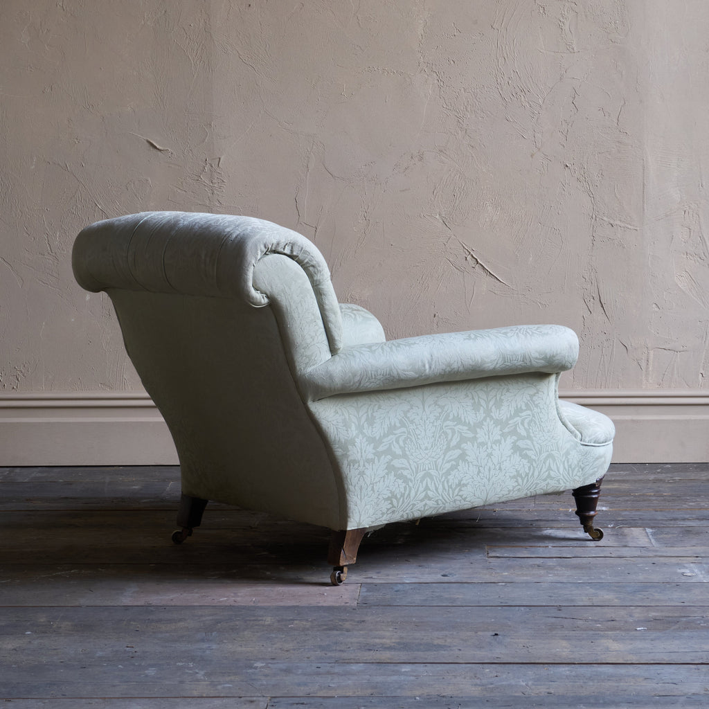 Antique Armchair - Howard Club Chair Style-KONTRAST