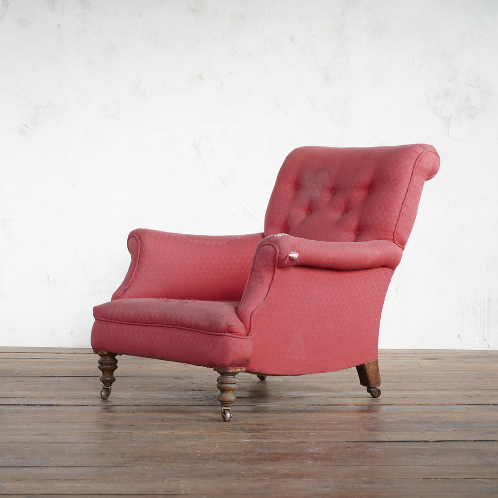 Antique Armchair - Shoolbred style.-KONTRAST