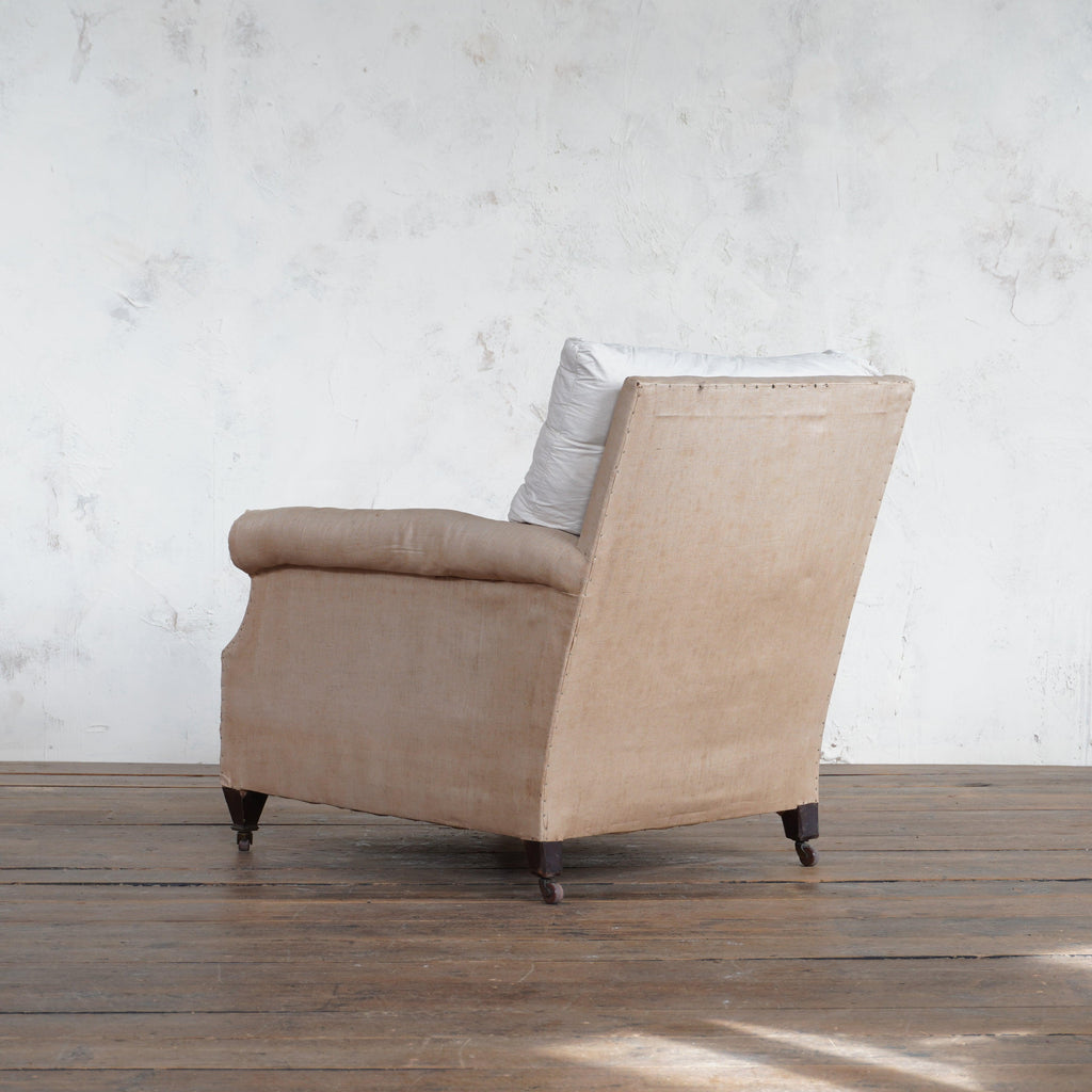 Antique Armchair in the Howard style – KONTRAST