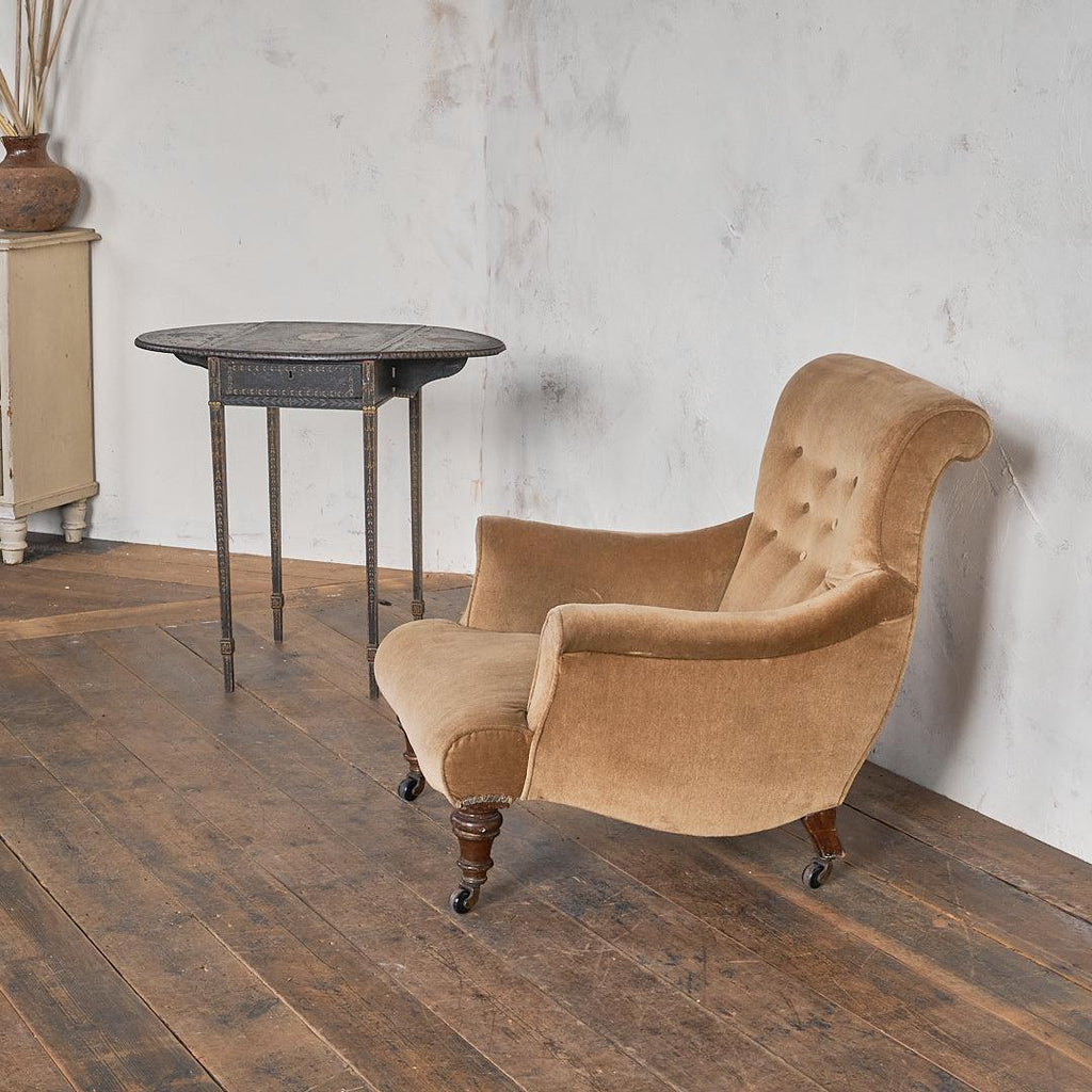 Antique Armchair in the style of shoolbred-Antique Seating-KONTRAST