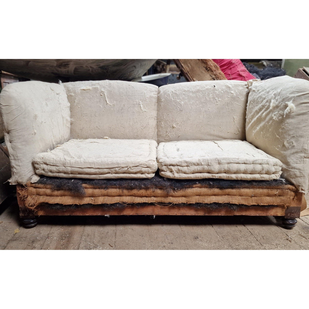 Antique Bedroom Sofa-Antique Seating-KONTRAST