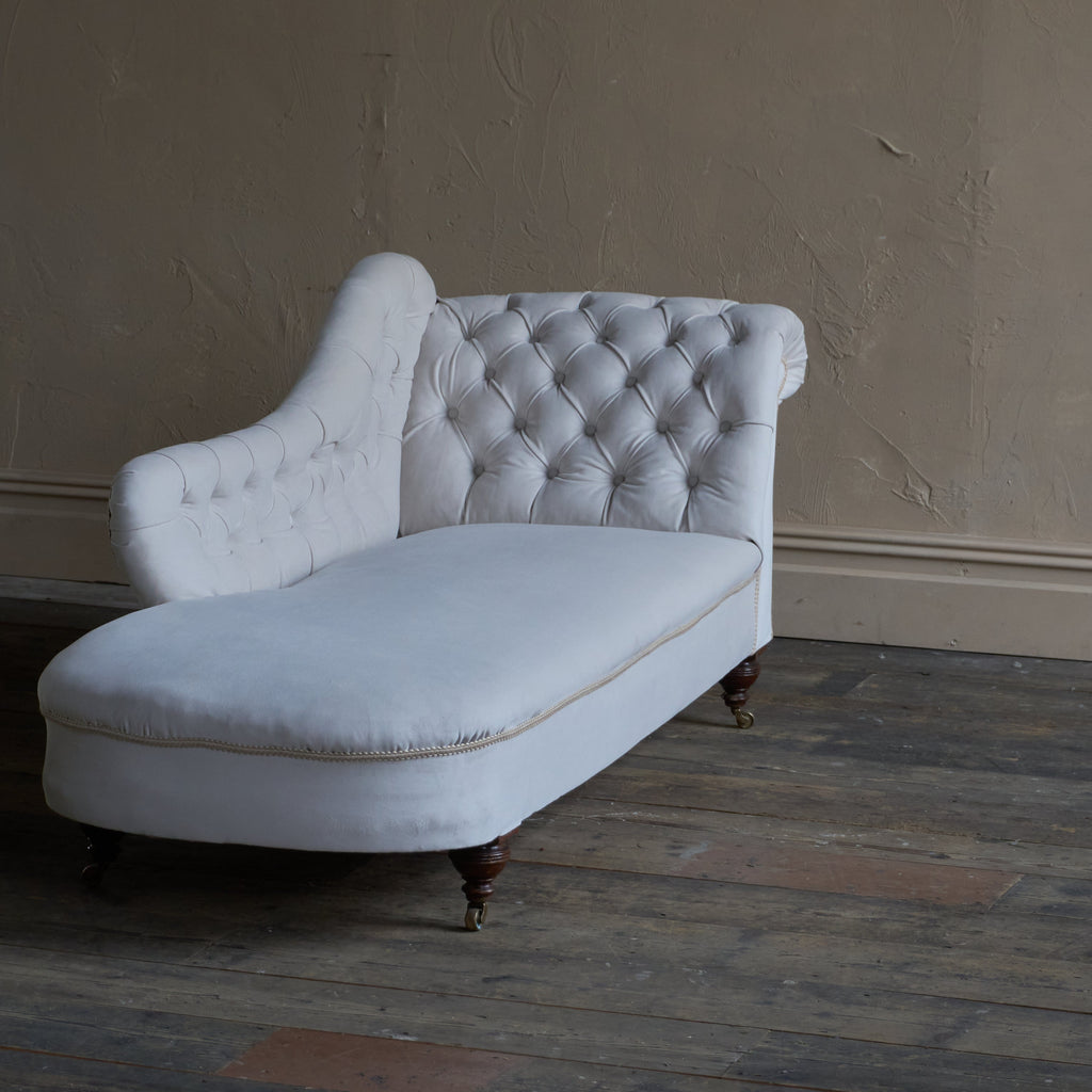 Antique Chaise Longue - pearl velvet.-Antique Seating-KONTRAST