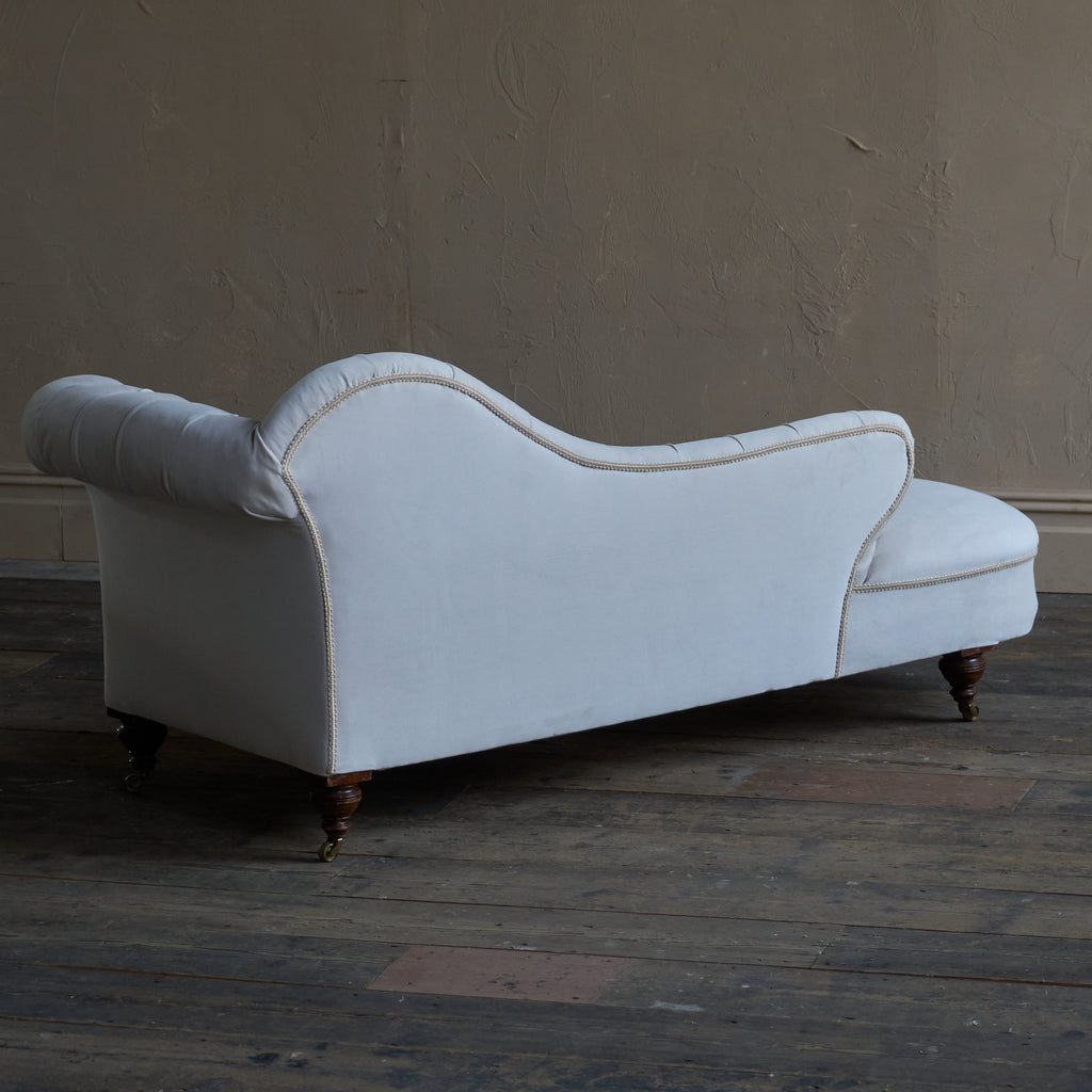 Antique Chaise Longue - pearl velvet.-Antique Seating-KONTRAST