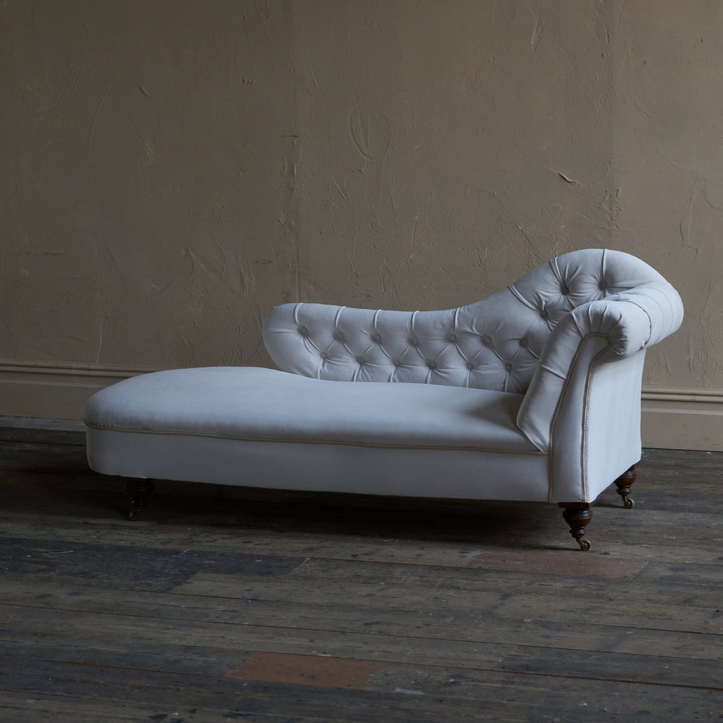 Antique Chaise Longue - pearl velvet.-Antique Seating-KONTRAST