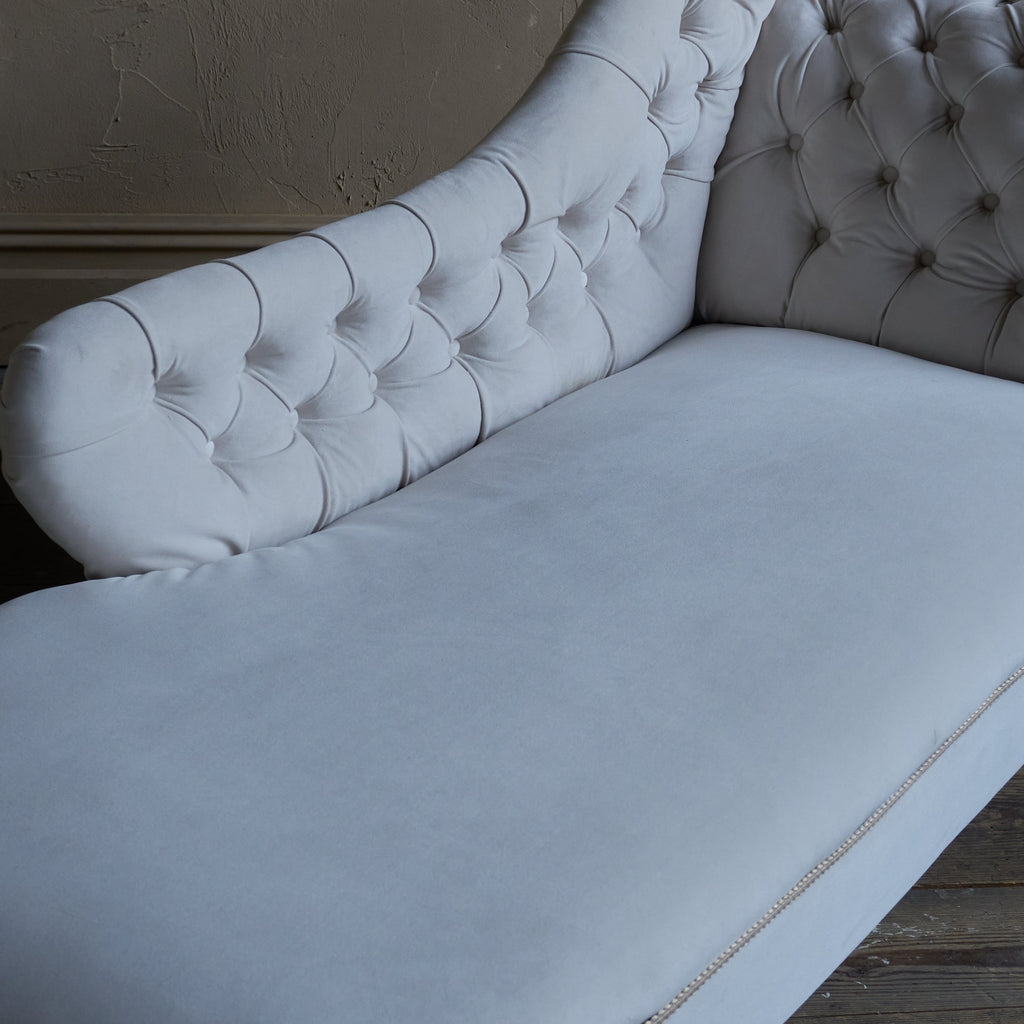 Antique Chaise Longue - pearl velvet.-Antique Seating-KONTRAST