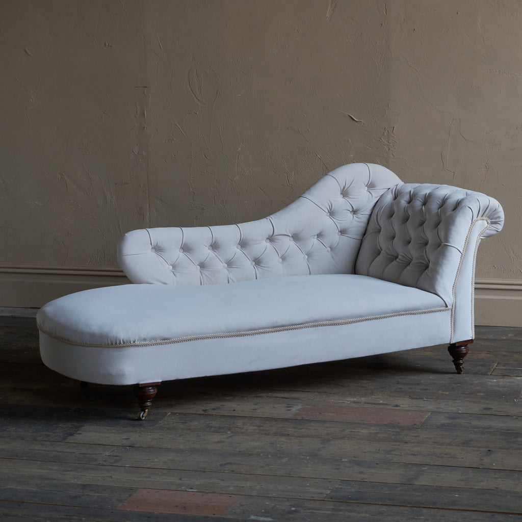 Antique Chaise Longue - pearl velvet.-Antique Seating-KONTRAST