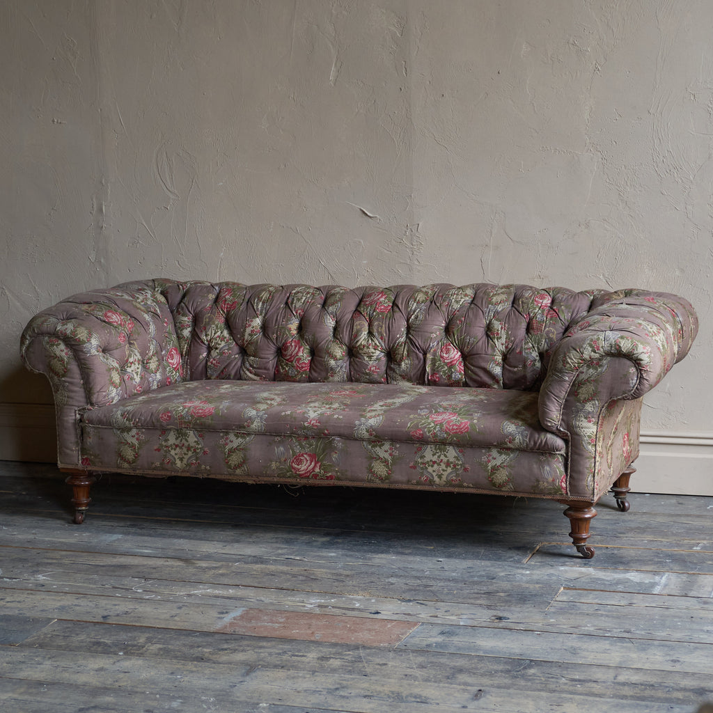 Antique Chesterfield Sofa by Gillows-Antique Seating-KONTRAST