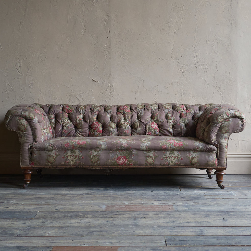 Antique Chesterfield Sofa by Gillows-Antique Seating-KONTRAST