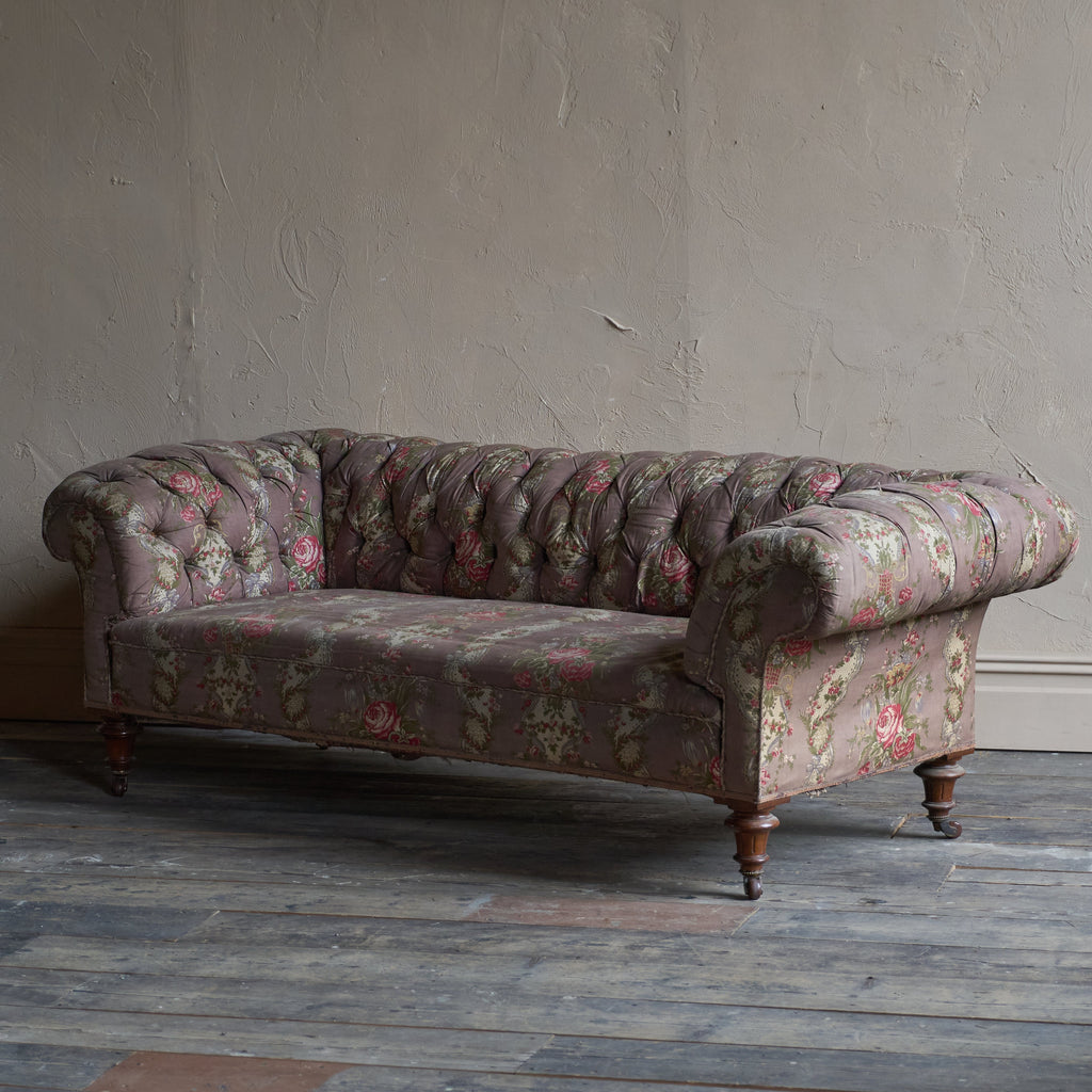 Antique Chesterfield Sofa by Gillows-Antique Seating-KONTRAST