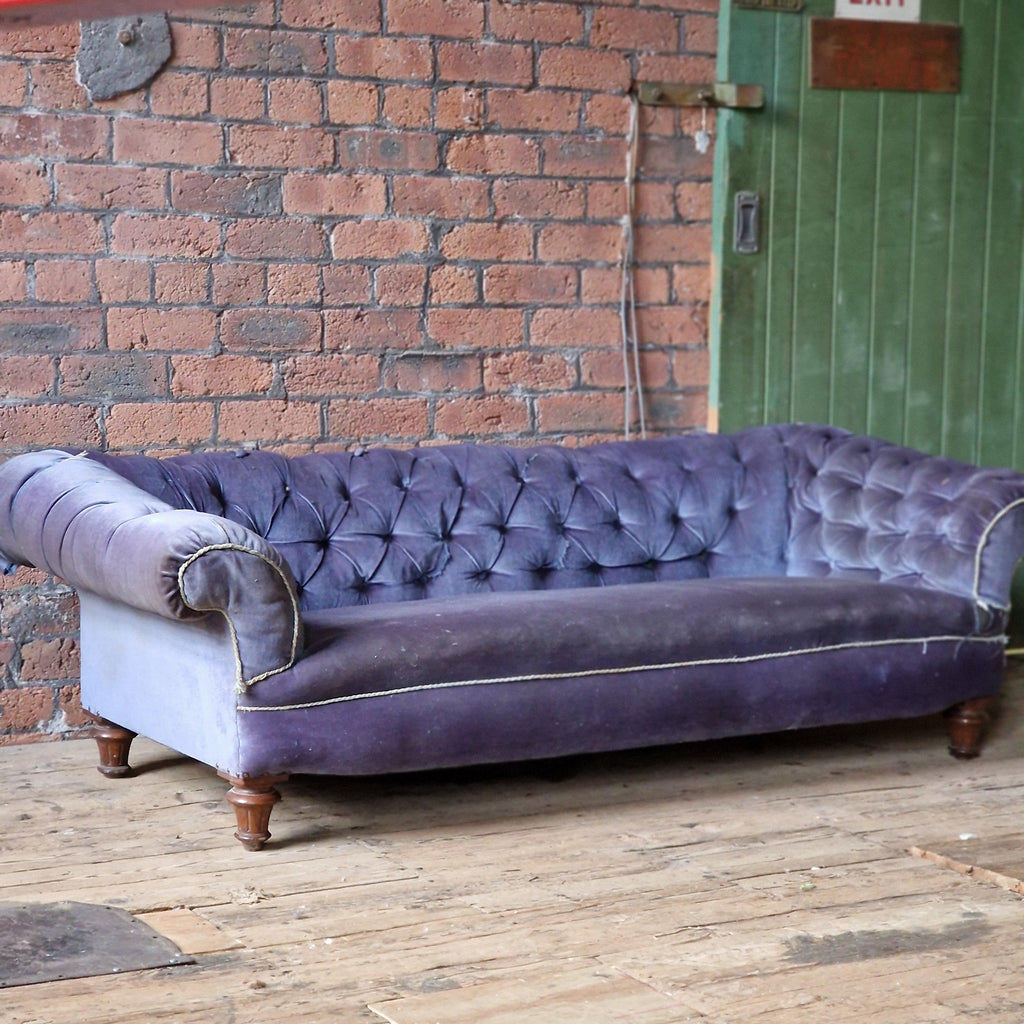 Antique Chesterfield by Gillows-Antique Seating-KONTRAST
