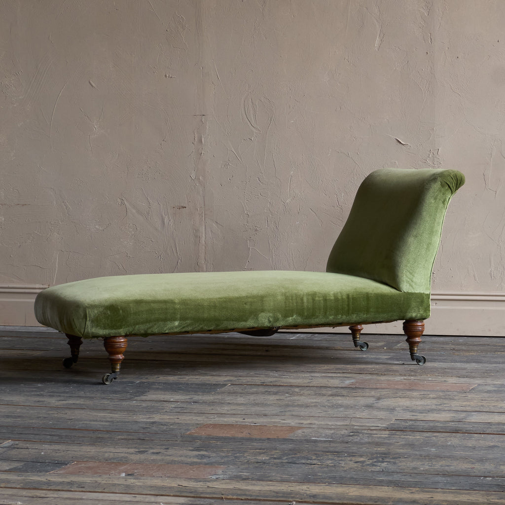 Antique Howard and Sons Chaise Longue-Antique Seating-KONTRAST