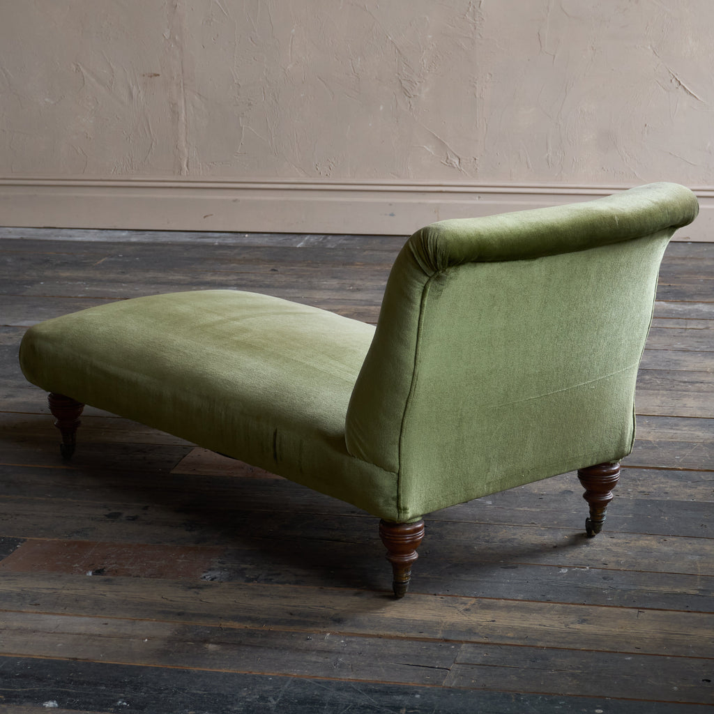 Antique Howard and Sons Chaise Longue-Antique Seating-KONTRAST