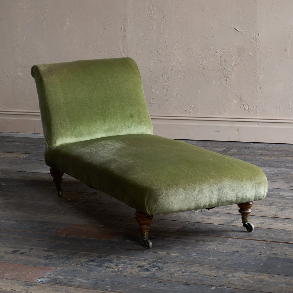 Antique Howard and Sons Chaise Longue-Antique Seating-KONTRAST