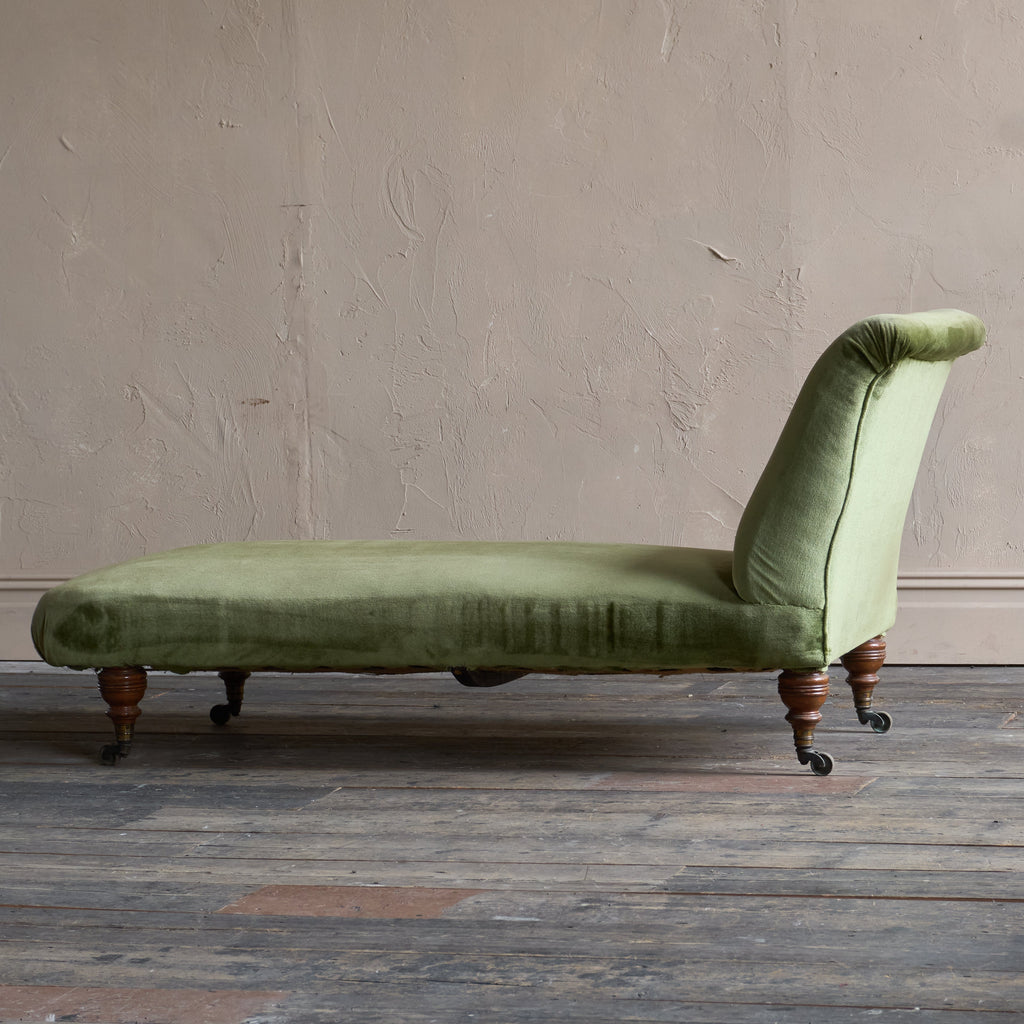 Antique Howard and Sons Chaise Longue-Antique Seating-KONTRAST