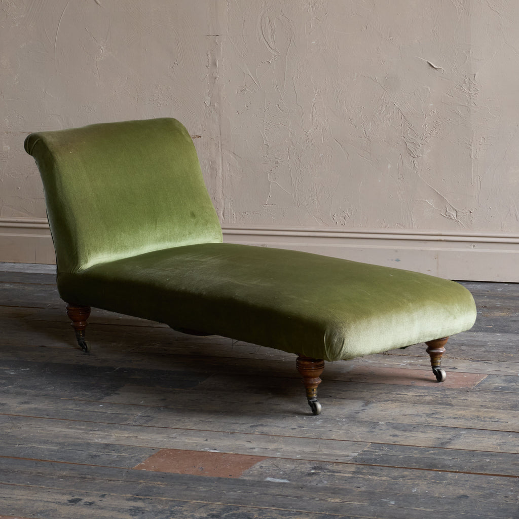 Antique Howard and Sons Chaise Longue-Antique Seating-KONTRAST