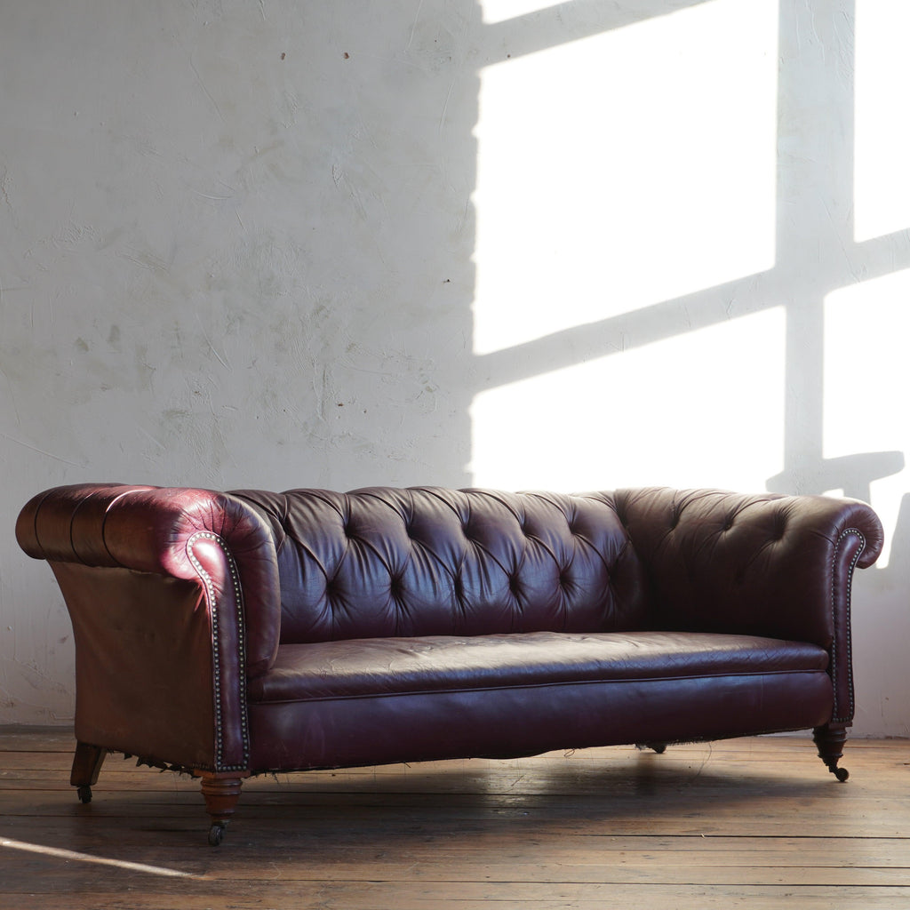 Antique Leather Chesterfield Sofa - burgundy-KONTRAST