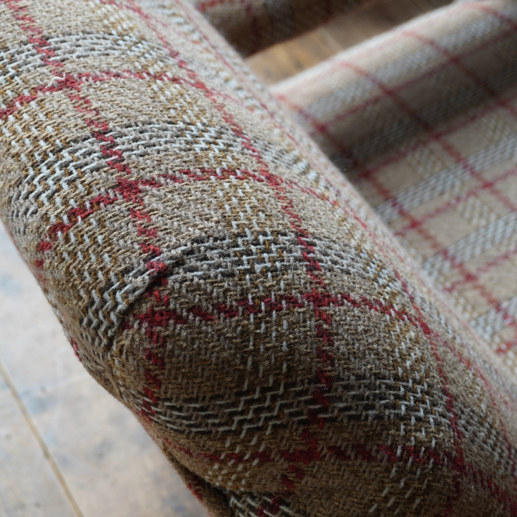 Antique Open Armchair - burberry style tartan-KONTRAST