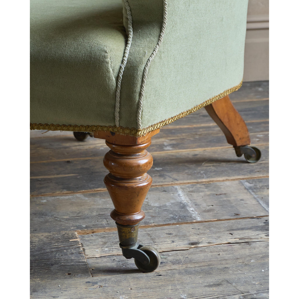 Antique Spoonback Armchair by C. Hindley & Sons-Antique Seating-KONTRAST