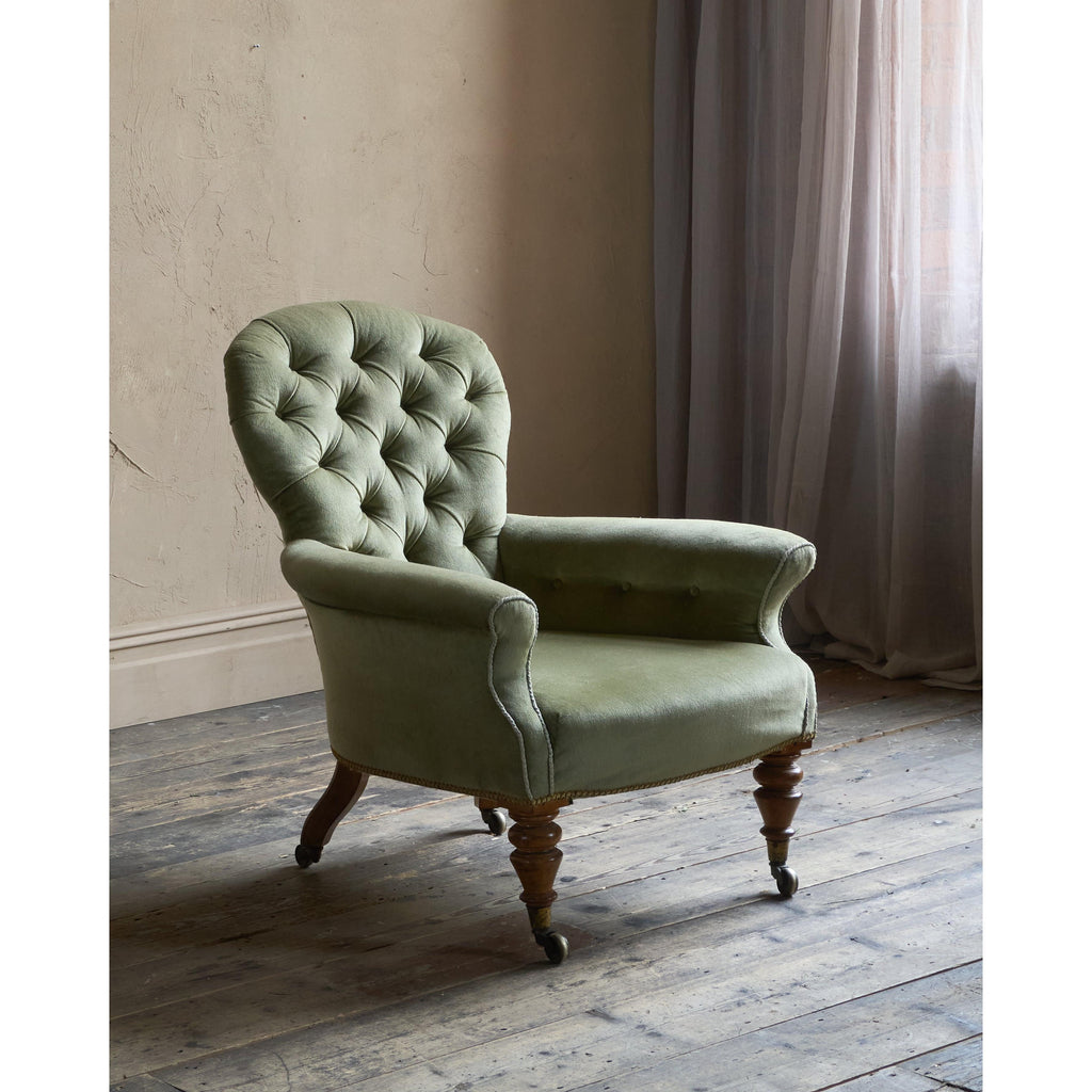 Antique Spoonback Armchair by C. Hindley & Sons-Antique Seating-KONTRAST