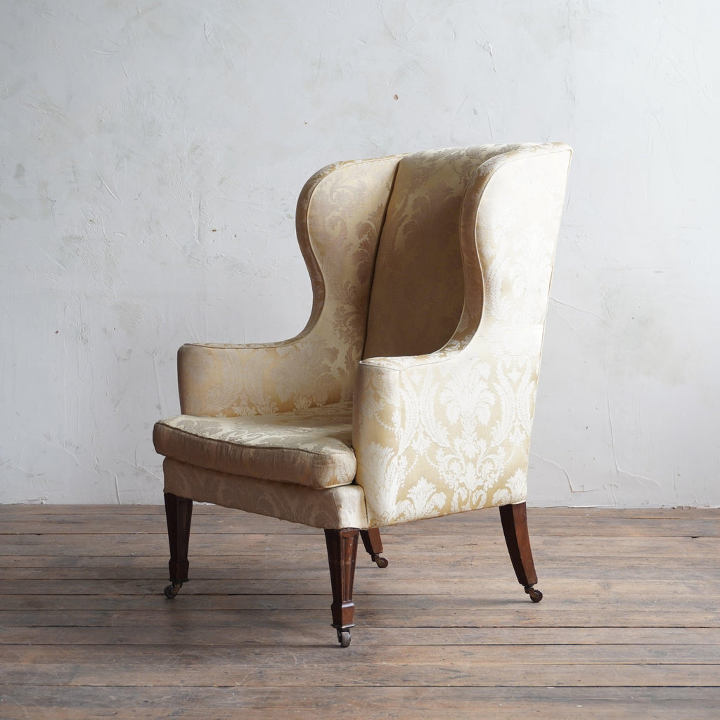 Antique Wingback by Gillows-KONTRAST