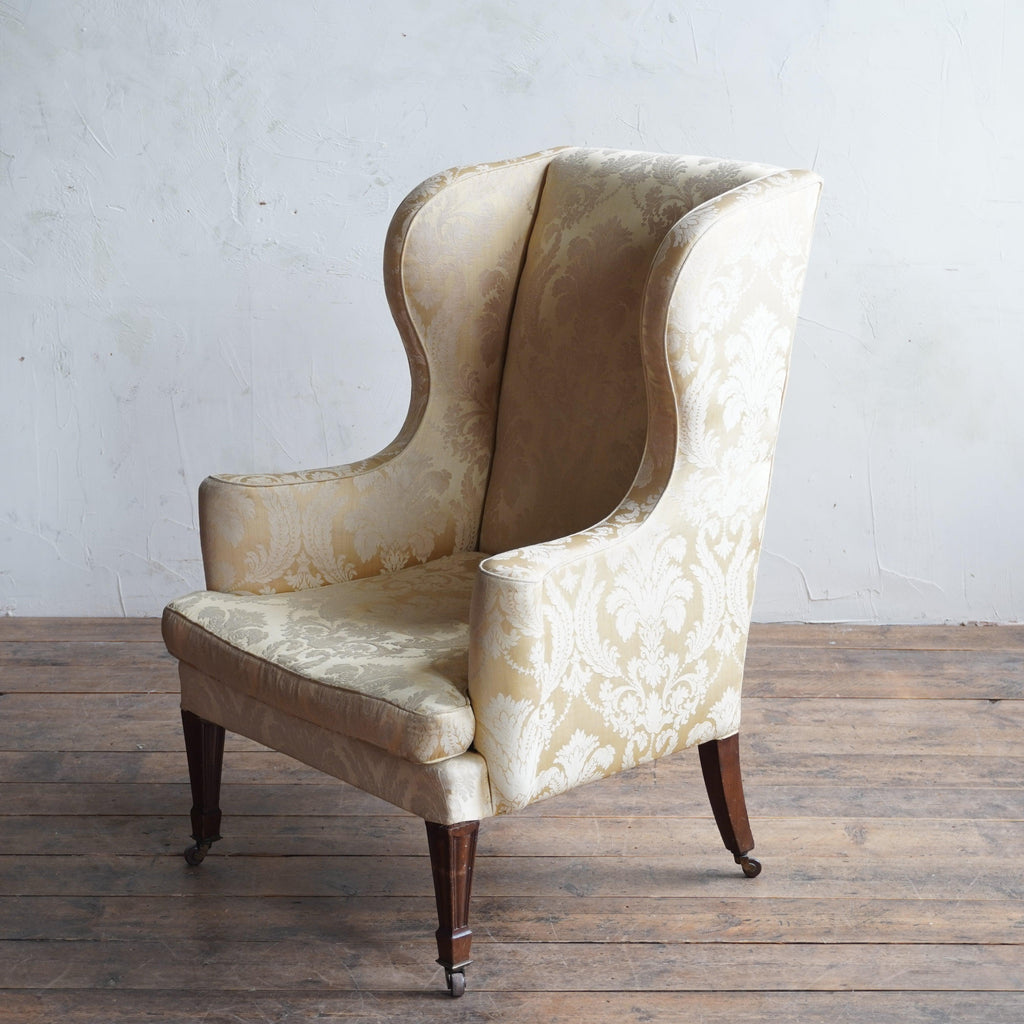 Antique Wingback by Gillows-KONTRAST