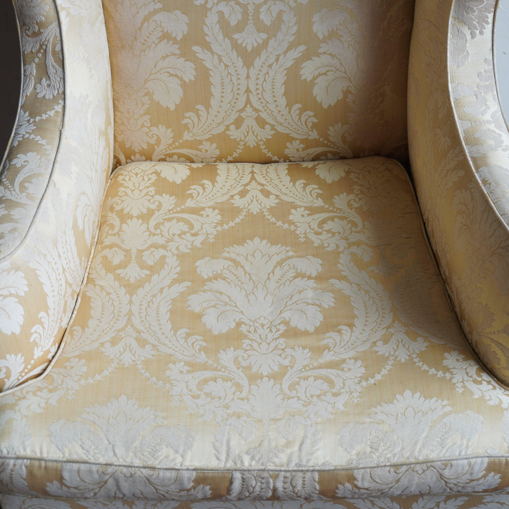 Antique Wingback by Gillows-KONTRAST