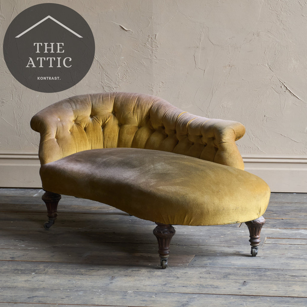 Antique kidney shaped chaise longue - yellow velvet-Antique Seating-KONTRAST