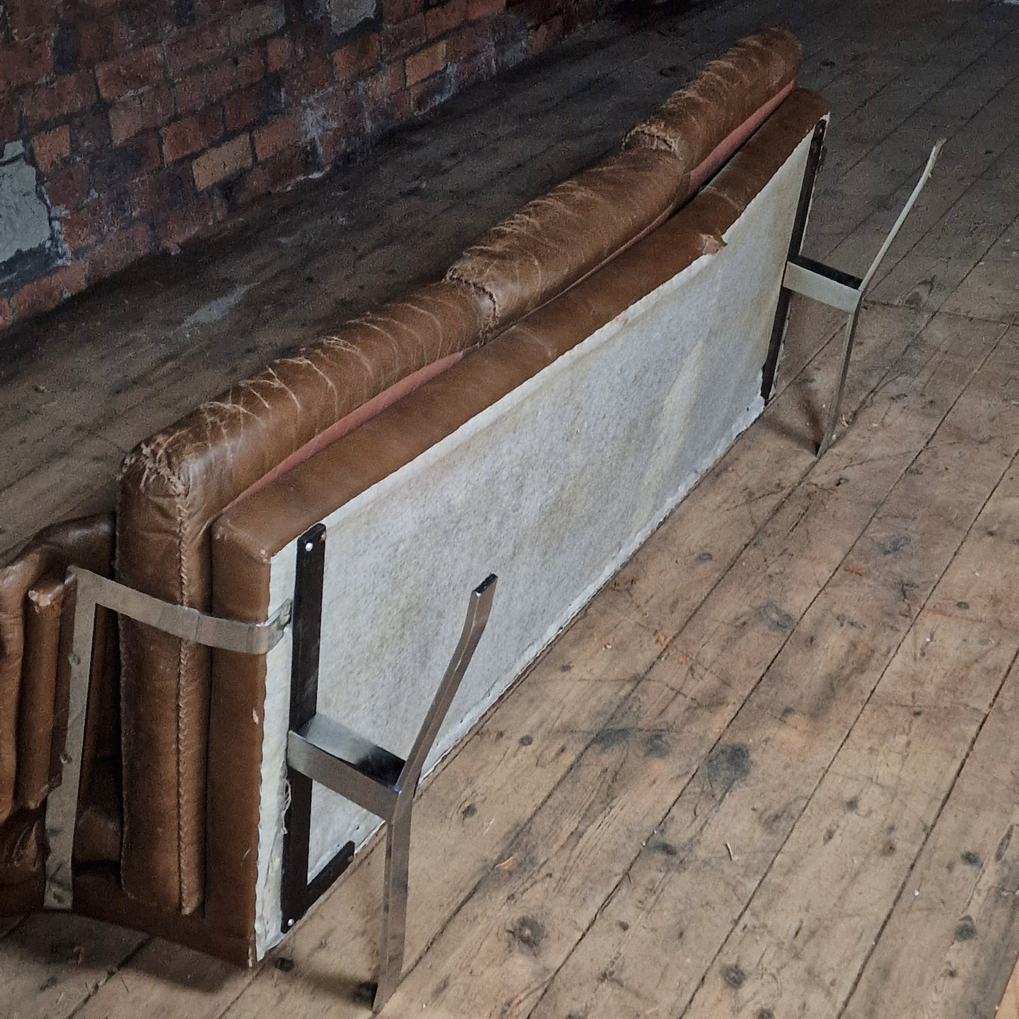 Arne Norell Sofa – KONTRAST