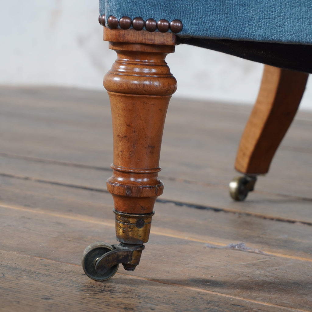 Blue Slipper Chair - 19th Century-KONTRAST