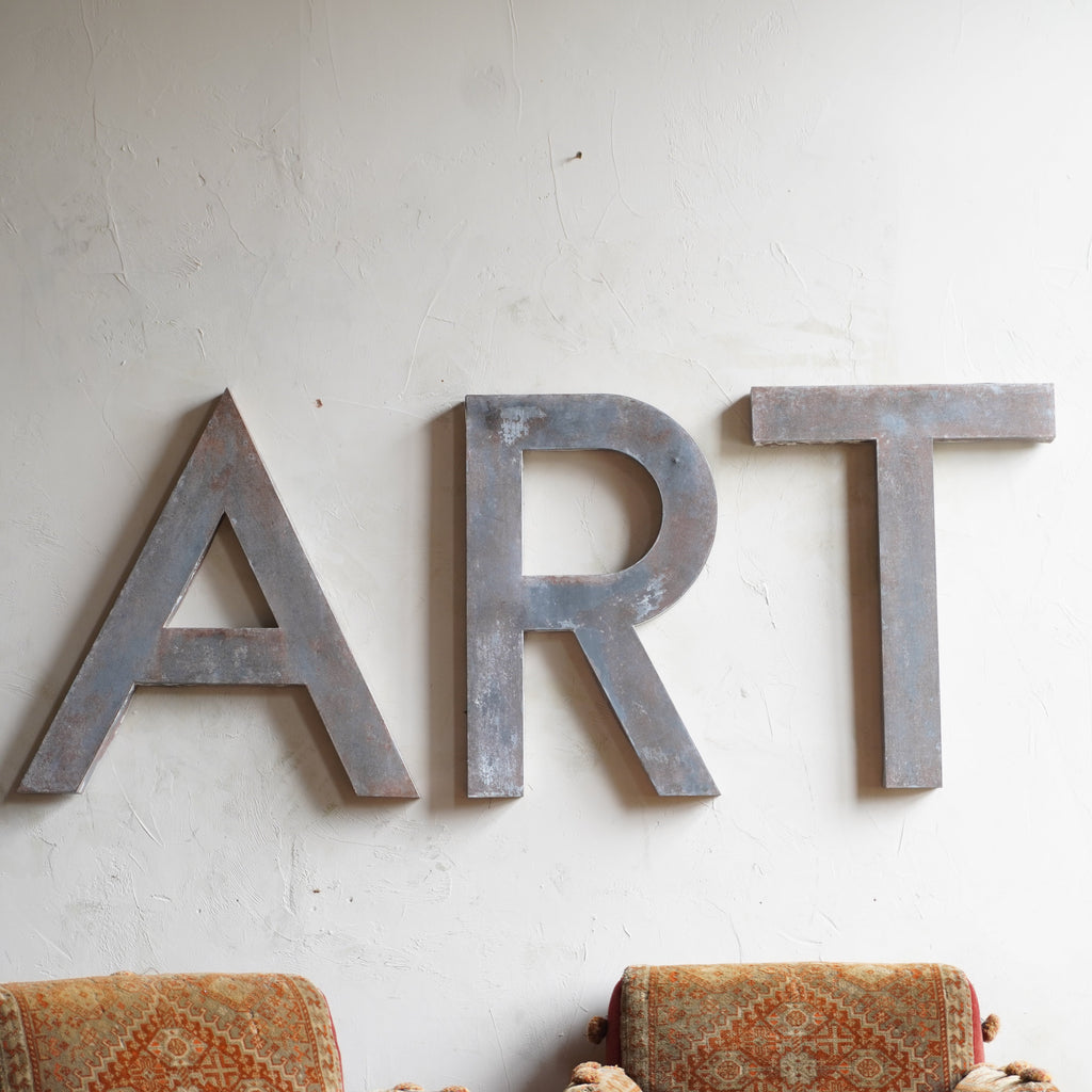 Distressed Metal Letters, ART-KONTRAST