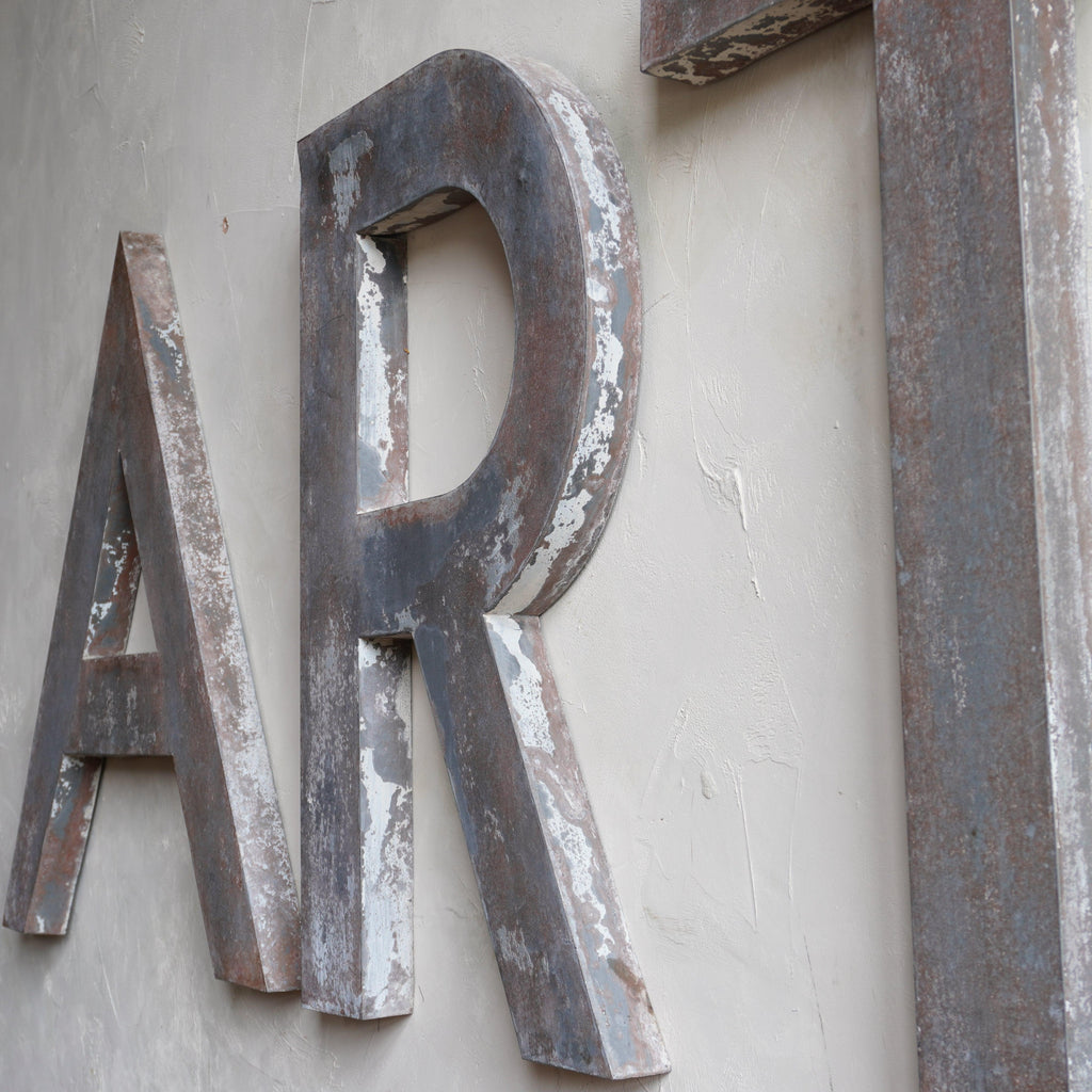 Distressed Metal Letters, ART-KONTRAST