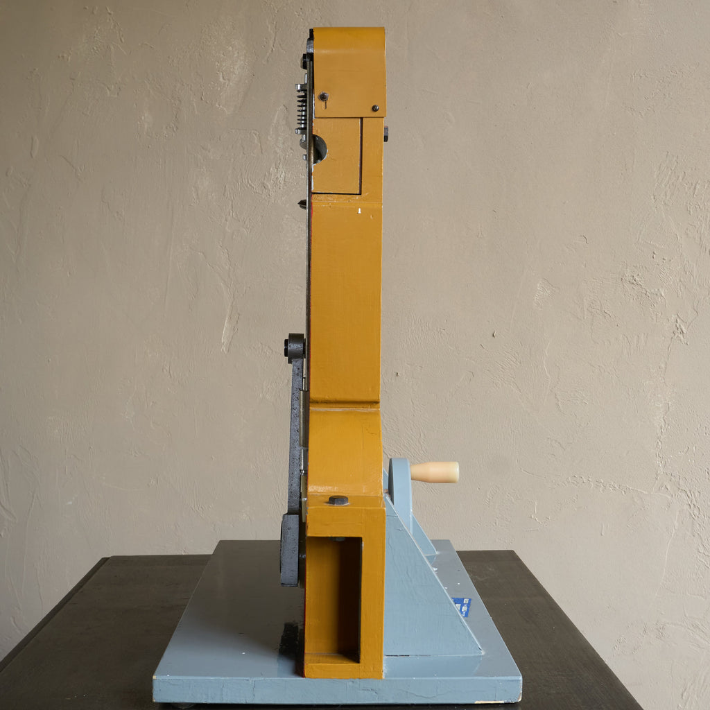 Engine model cut away teaching aid-Vintage Decor / Accessories-KONTRAST