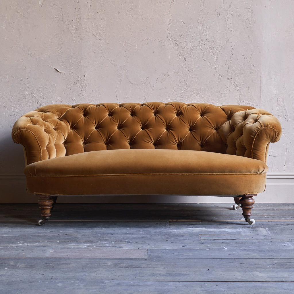 Hampton & Sons Sofa-Antique Seating-KONTRAST