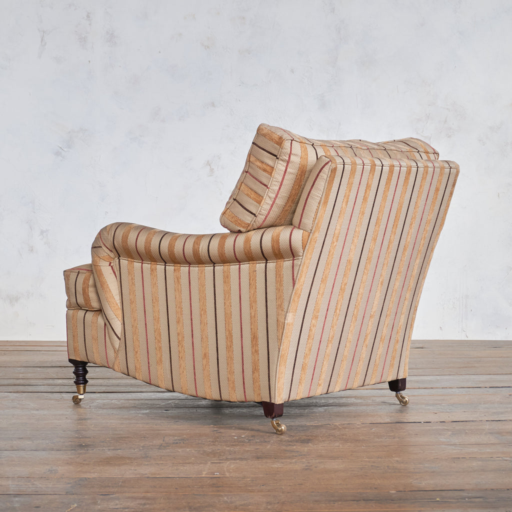 Howard Style Armchairs by George Smith-KONTRAST