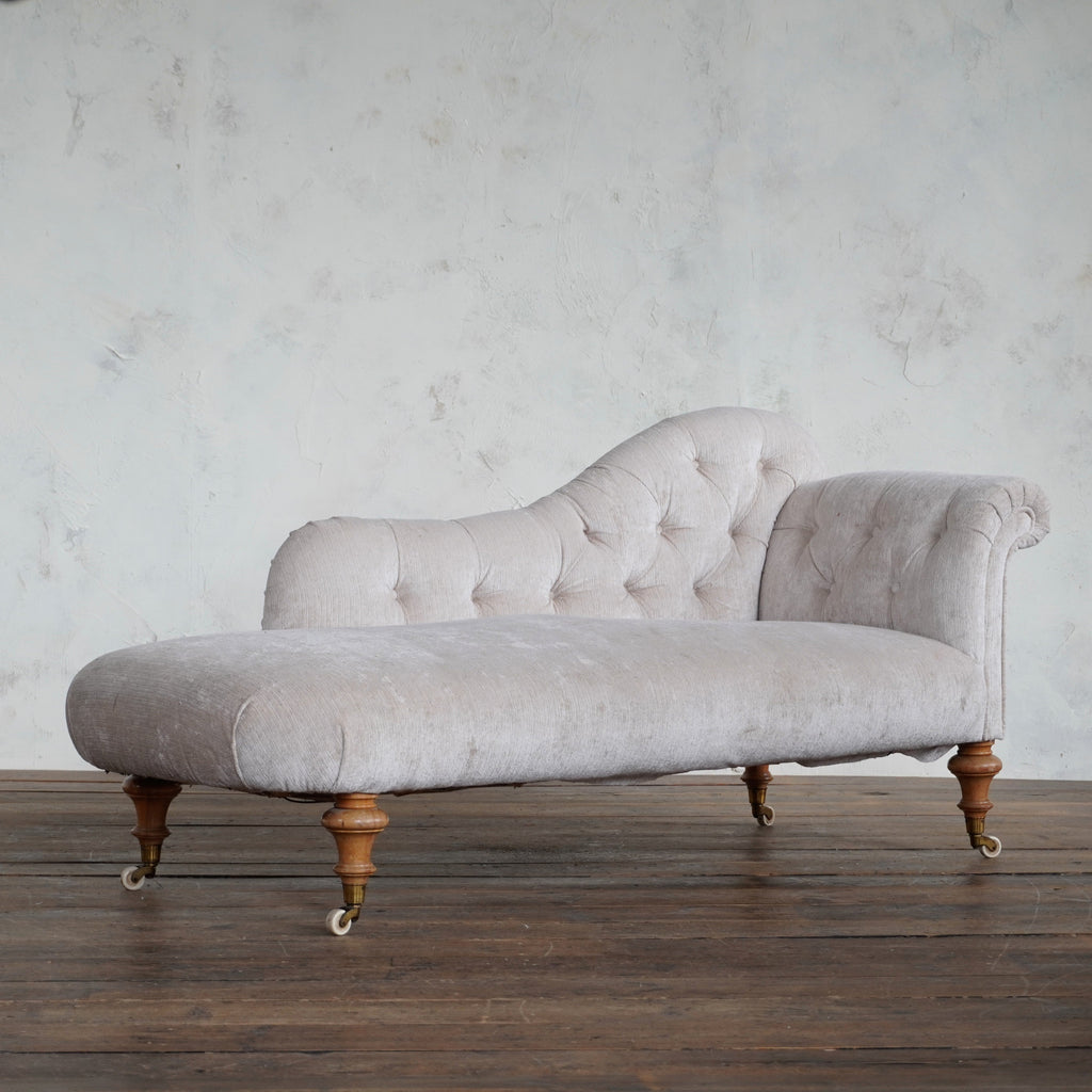 Howard Style Chaise Longue - 19th Century-Antique Seating-KONTRAST