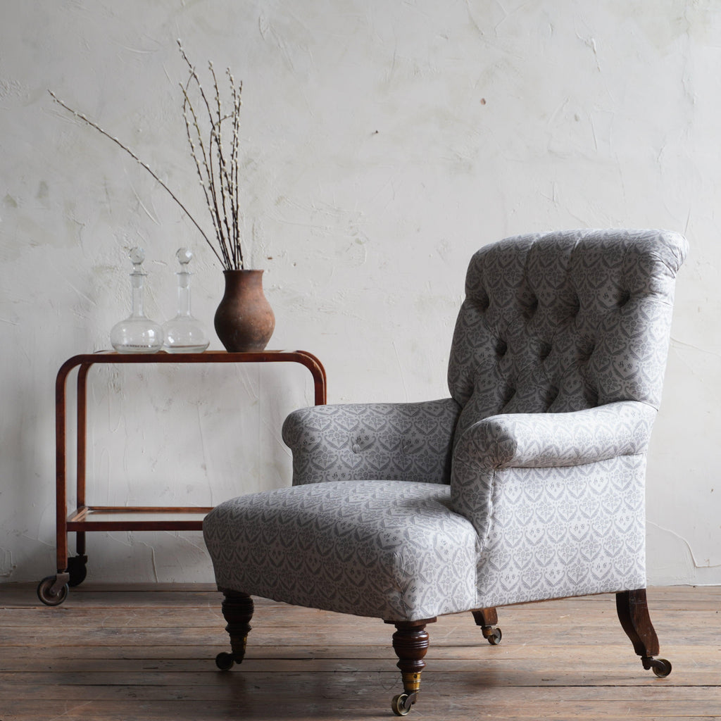 Howard and Sons Armchair-Antique Seating-KONTRAST