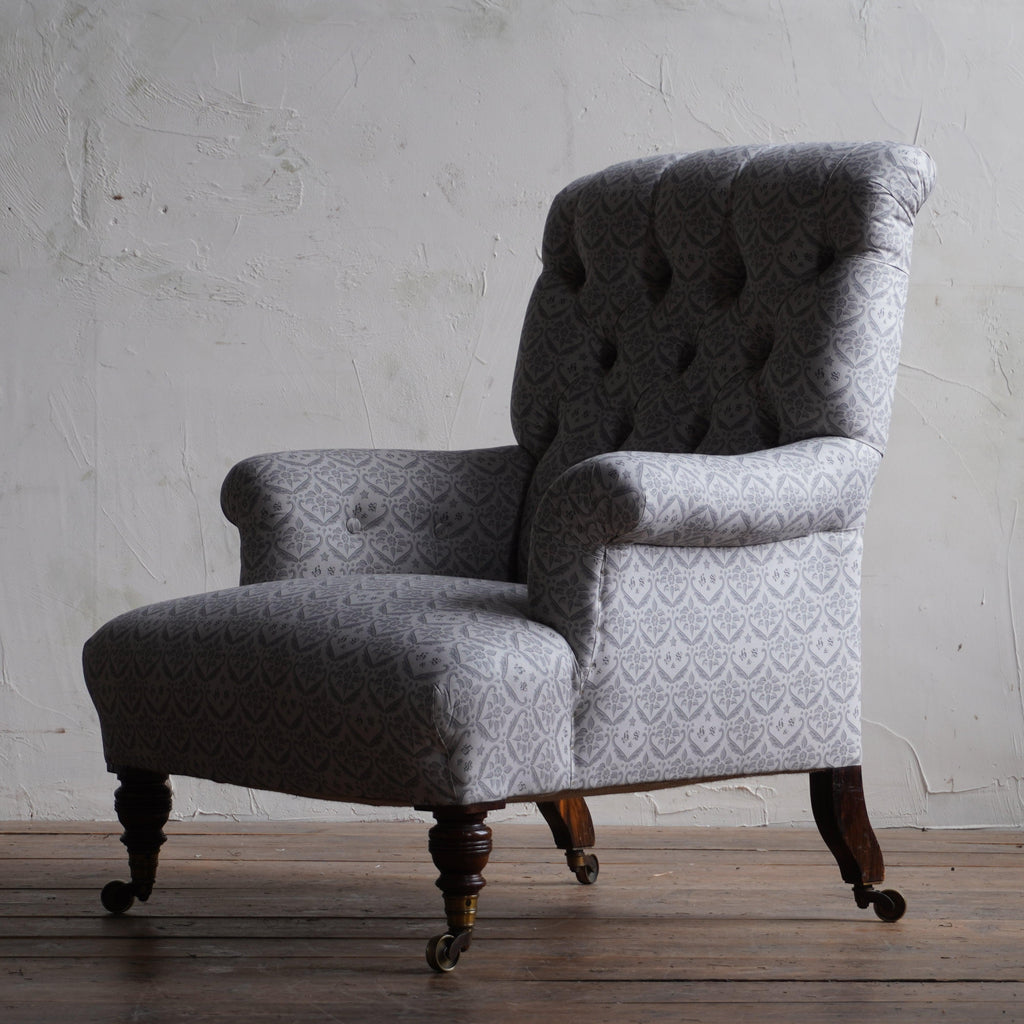 Howard and Sons Armchair-Antique Seating-KONTRAST