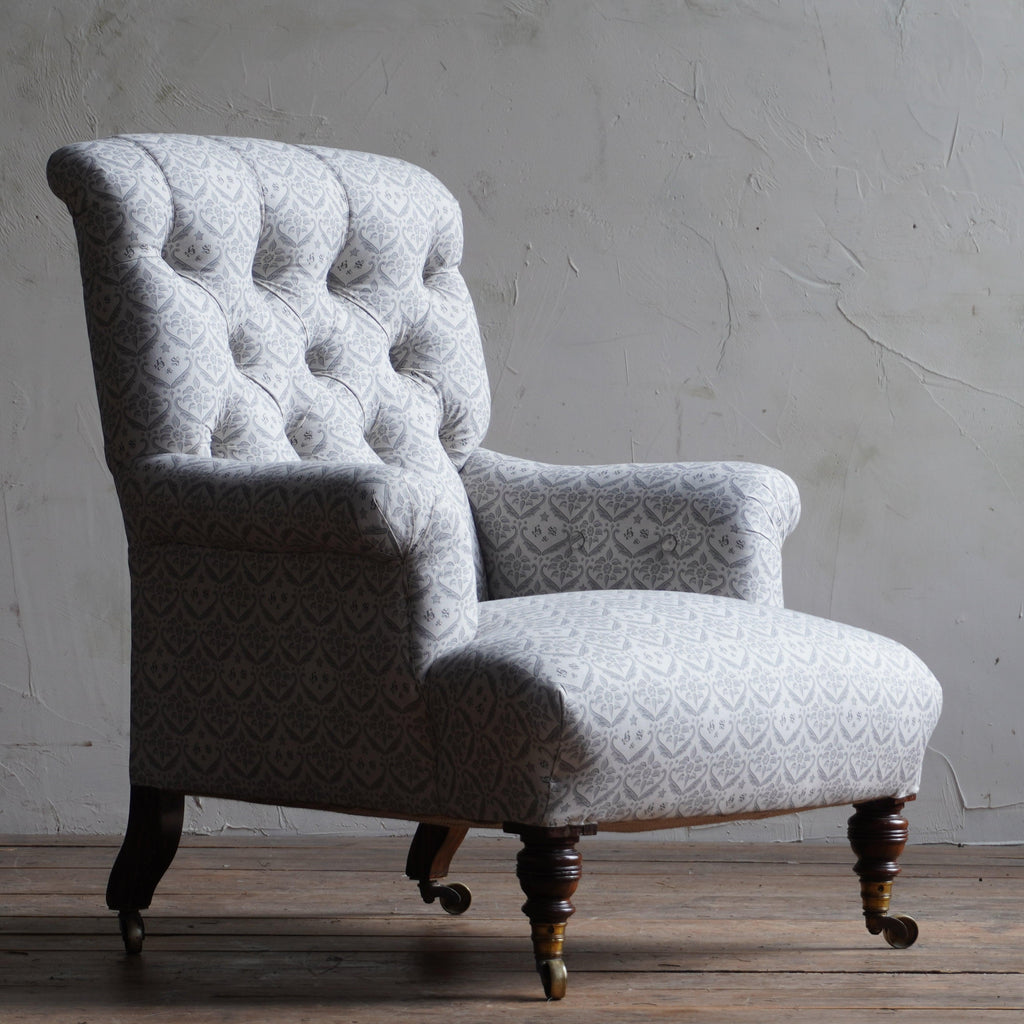 Howard and Sons Armchair-Antique Seating-KONTRAST