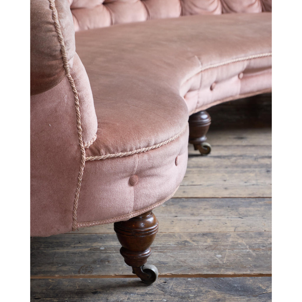 Howard and Sons Curved Sofa, Kidney Shaped-Antique Seating-KONTRAST