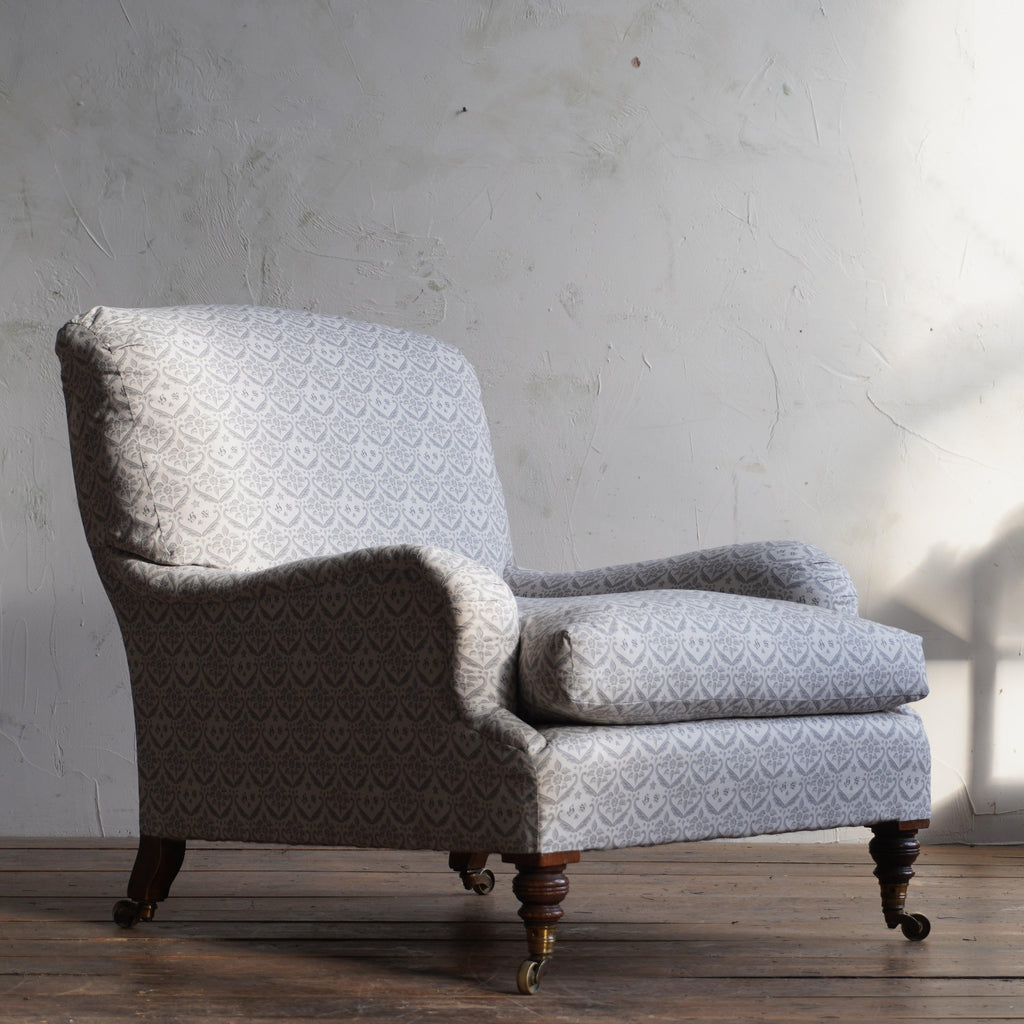 Howard and Sons Grafton Armchair-KONTRAST