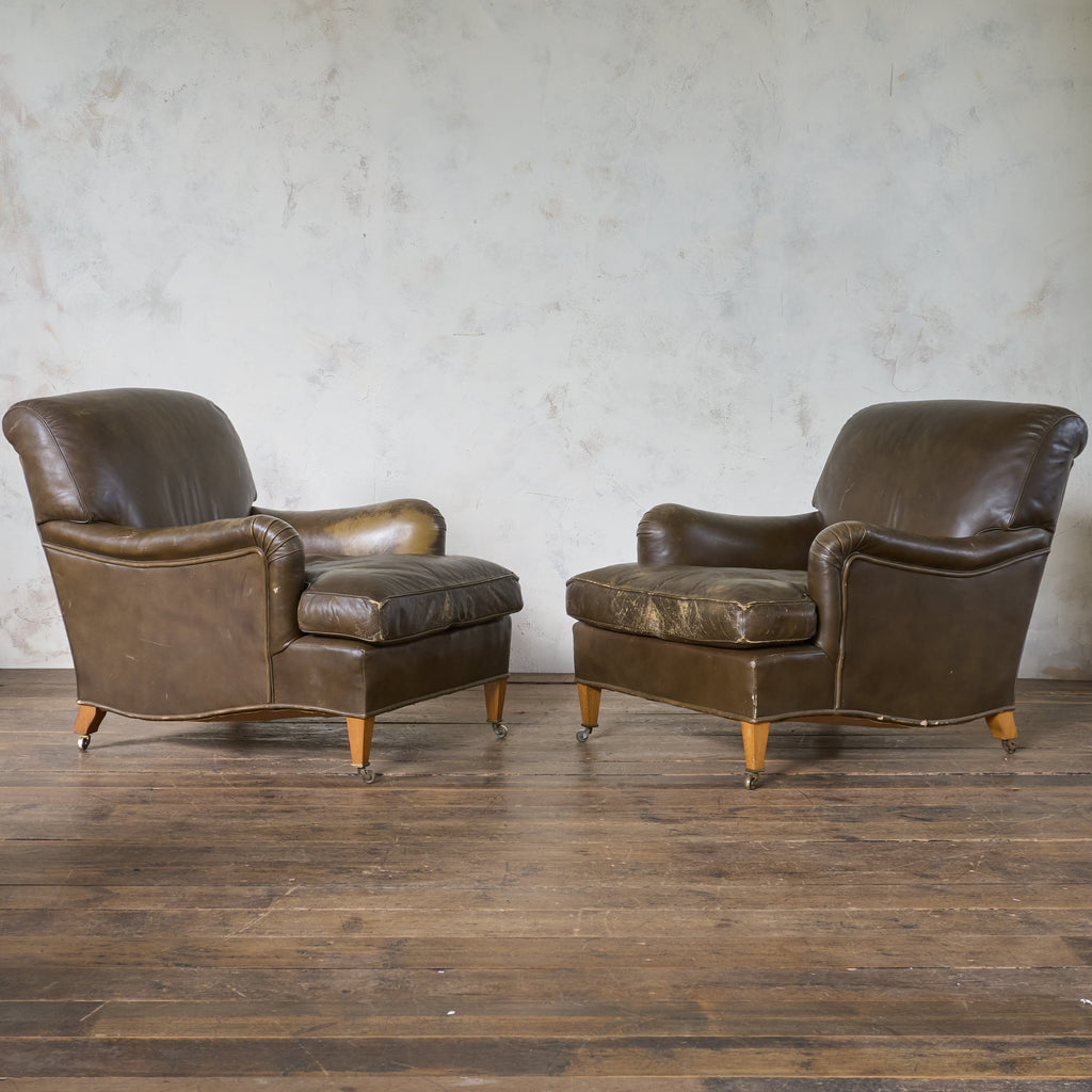 Howard and Sons - Pair of Ivor Armchairs-Antique Seating-KONTRAST