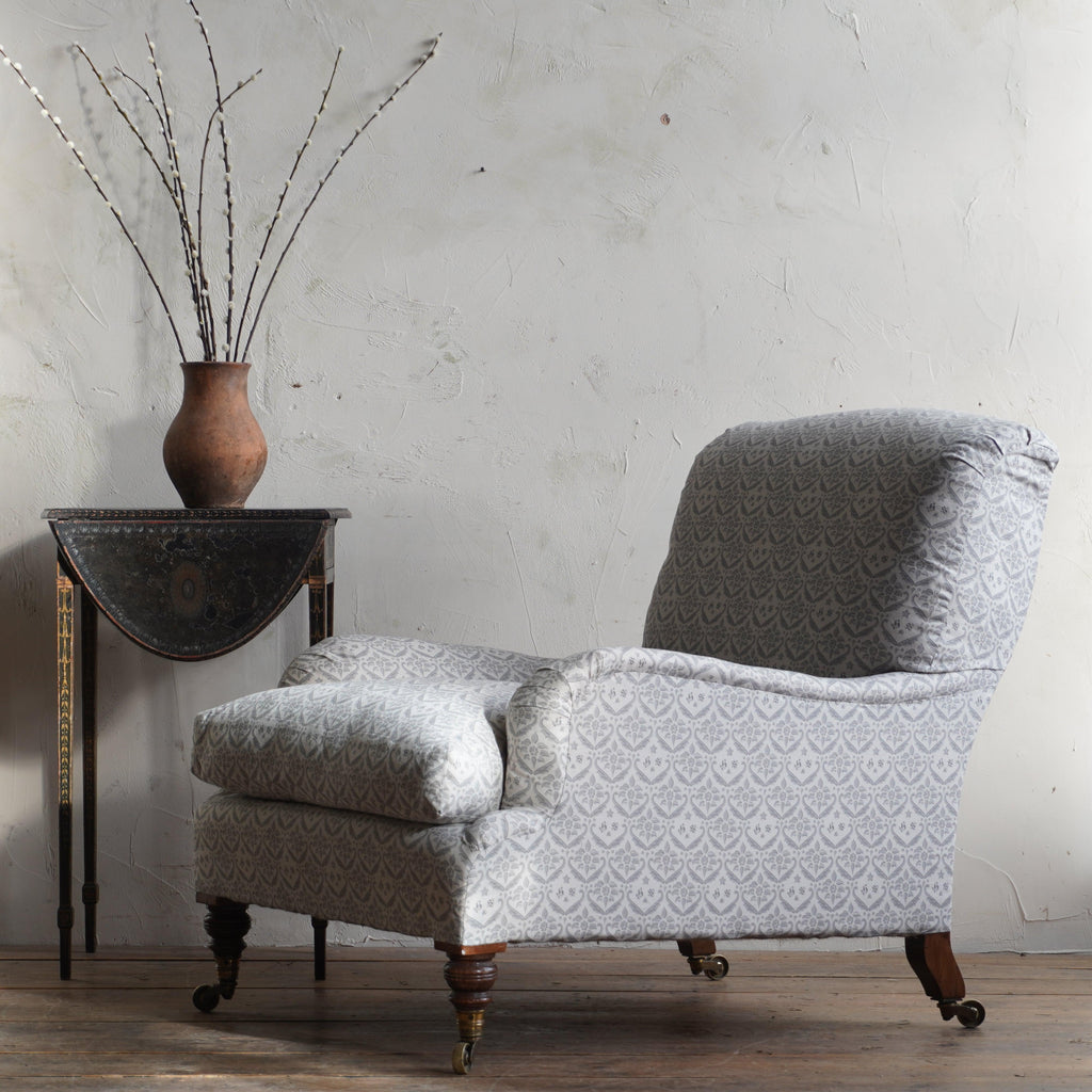 Pair of Howard and Sons Grafton Armchairs-Antique Seating-KONTRAST