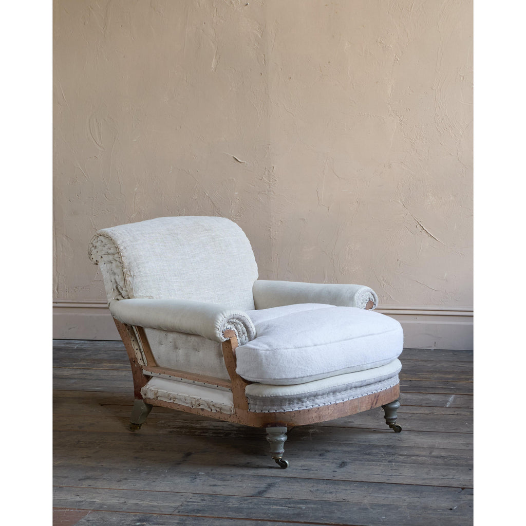 Trollope & Sons Club Style Armchair-Antique Seating-KONTRAST