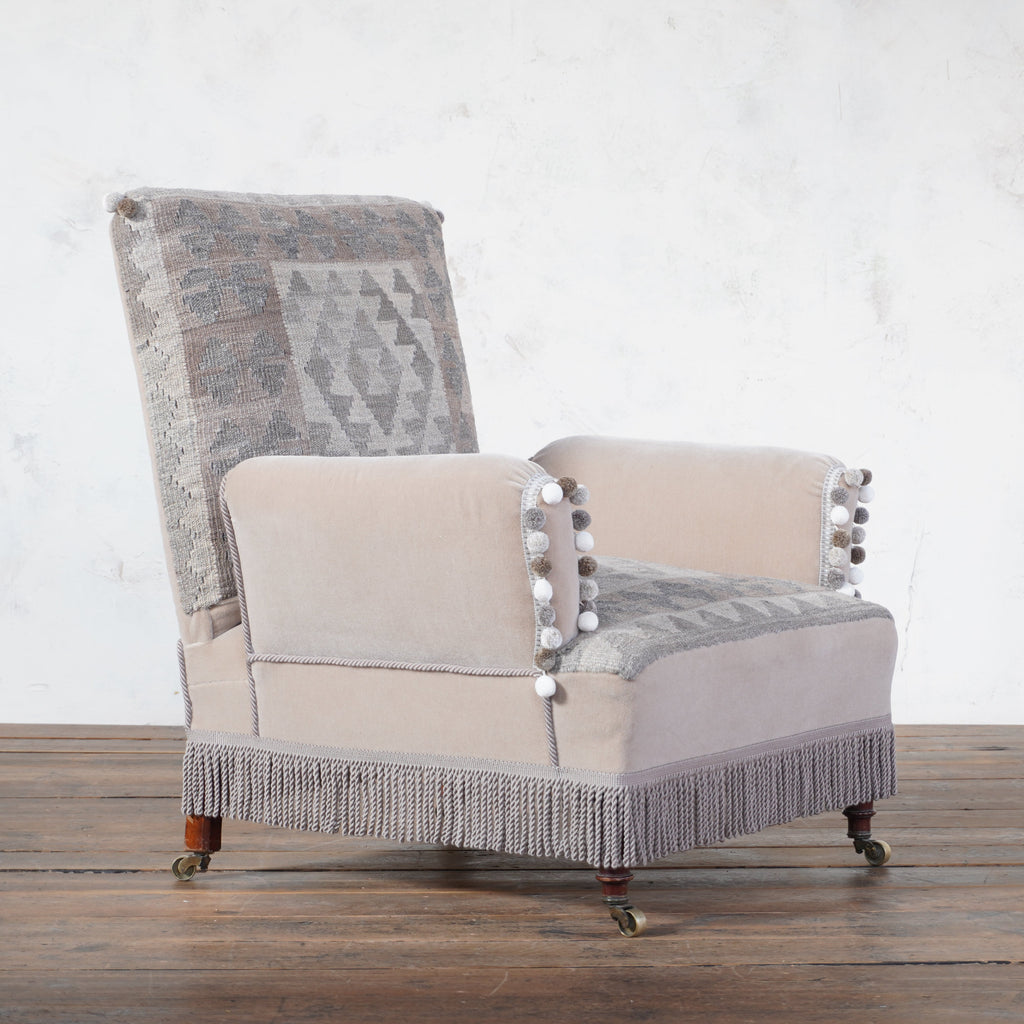 Victorian Kilim Carpet Chairs-KONTRAST