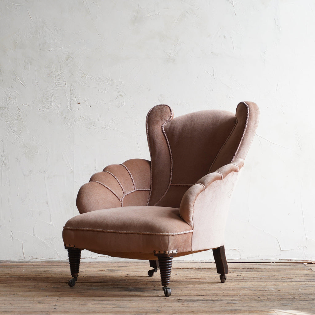 Antique Shell Back Armchair by William Birch-KONTRAST