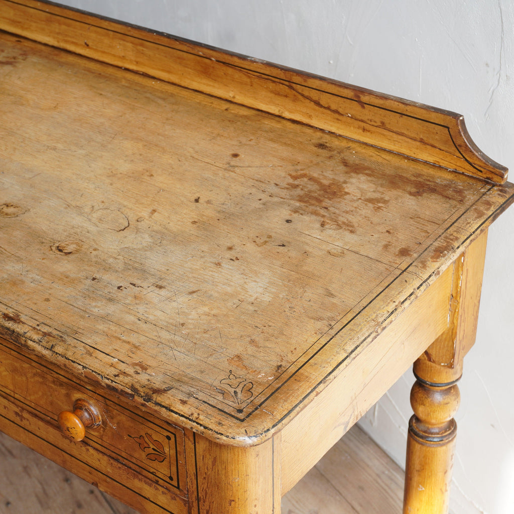 Antique Small Desk - painted pine-KONTRAST