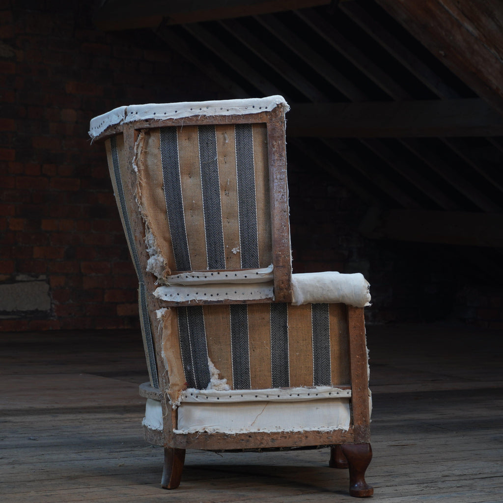 Barrel Back Wing Armchair-Antique Seating-KONTRAST