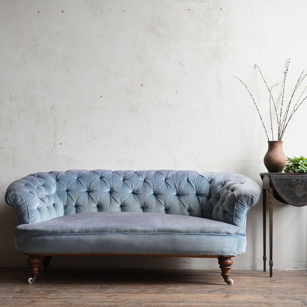 Hampton & Sons Sofa-Antique Seating-KONTRAST