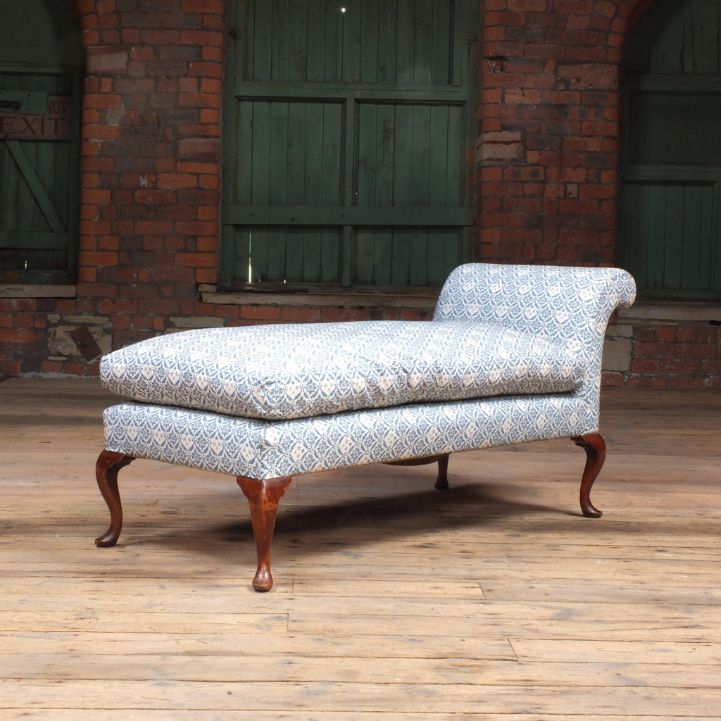 Howard and son's Chaise Lounge Daybed-Antique Seating-KONTRAST
